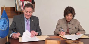 PAHO and Mundo Sano Foundation sign agreement to strengthen disease elimination and cervical cancer prevention in the Americas