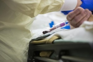 Manitoba brings in 13 U.S.-trained doctors as it looks  ...